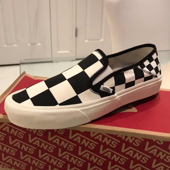 tênis vans classic slip on black white checkerboard